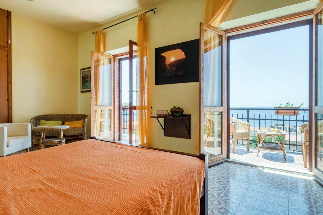 사르치투 쿠글리에리 Mare Lughente B&B 외부 사진