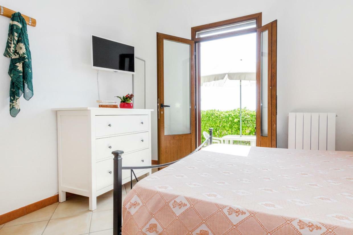 사르치투 쿠글리에리 Mare Lughente B&B 외부 사진